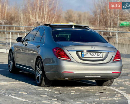 Серый Мерседес С Класс, объемом двигателя 3 л и пробегом 102 тыс. км за 37000 $, фото 2 на Automoto.ua
