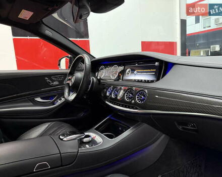 Серый Мерседес С Класс, объемом двигателя 4.66 л и пробегом 95 тыс. км за 39000 $, фото 11 на Automoto.ua