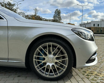 Серый Мерседес С Класс, объемом двигателя 3 л и пробегом 60 тыс. км за 43000 $, фото 2 на Automoto.ua