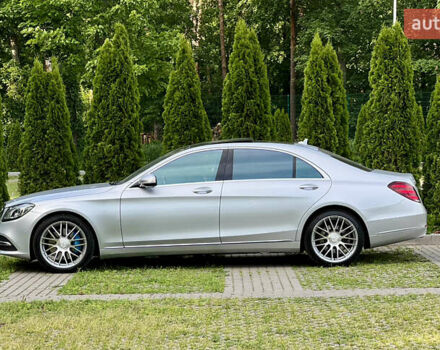 Серый Мерседес С Класс, объемом двигателя 3 л и пробегом 80 тыс. км за 41800 $, фото 3 на Automoto.ua