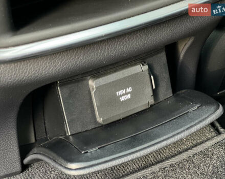 Серый Мерседес С Класс, объемом двигателя 3 л и пробегом 80 тыс. км за 41800 $, фото 59 на Automoto.ua