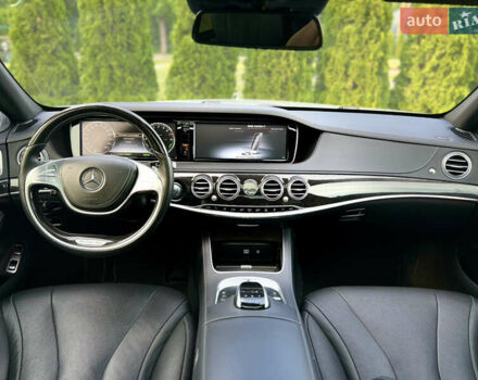 Серый Мерседес С Класс, объемом двигателя 3 л и пробегом 80 тыс. км за 41800 $, фото 7 на Automoto.ua