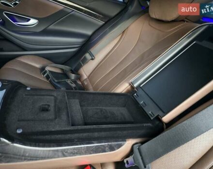 Серый Мерседес С Класс, объемом двигателя 2.99 л и пробегом 180 тыс. км за 45000 $, фото 28 на Automoto.ua