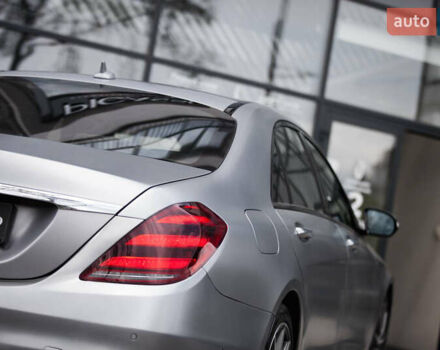 Серый Мерседес С Класс, объемом двигателя 2.99 л и пробегом 225 тыс. км за 36500 $, фото 31 на Automoto.ua