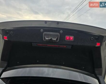 Серый Мерседес С Класс, объемом двигателя 2.99 л и пробегом 180 тыс. км за 45000 $, фото 22 на Automoto.ua