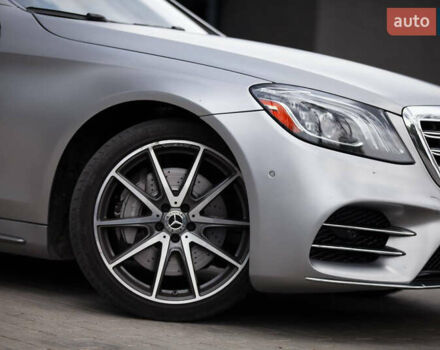 Серый Мерседес С Класс, объемом двигателя 2.99 л и пробегом 225 тыс. км за 36500 $, фото 21 на Automoto.ua