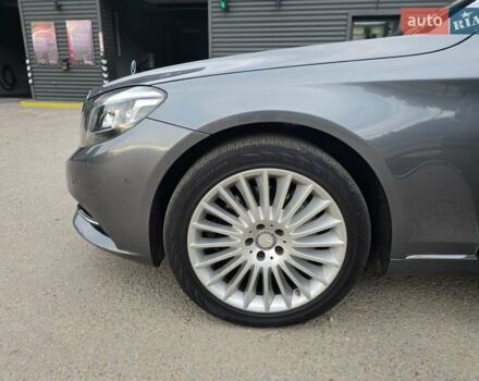 Серый Мерседес С Класс, объемом двигателя 2.99 л и пробегом 180 тыс. км за 45000 $, фото 18 на Automoto.ua