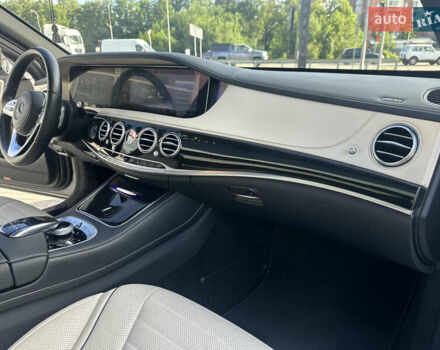 Серый Мерседес С Класс, объемом двигателя 3 л и пробегом 96 тыс. км за 59999 $, фото 32 на Automoto.ua