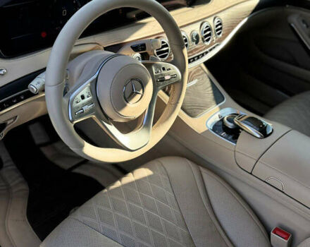 Серый Мерседес С Класс, объемом двигателя 3.98 л и пробегом 240 тыс. км за 57000 $, фото 8 на Automoto.ua