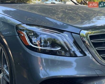 Серый Мерседес С Класс, объемом двигателя 4 л и пробегом 41 тыс. км за 55940 $, фото 4 на Automoto.ua