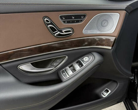 Серый Мерседес С Класс, объемом двигателя 3 л и пробегом 50 тыс. км за 48000 $, фото 11 на Automoto.ua