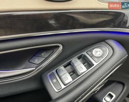 Серый Мерседес С Класс, объемом двигателя 3.98 л и пробегом 121 тыс. км за 48990 $, фото 16 на Automoto.ua