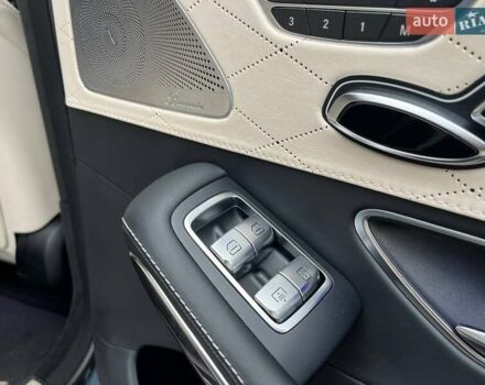 Серый Мерседес С Класс, объемом двигателя 3.98 л и пробегом 121 тыс. км за 48990 $, фото 25 на Automoto.ua