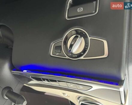 Серый Мерседес С Класс, объемом двигателя 3.98 л и пробегом 121 тыс. км за 48990 $, фото 17 на Automoto.ua