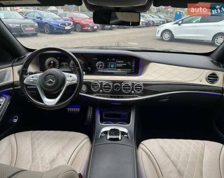 Серый Мерседес С Класс, объемом двигателя 3.98 л и пробегом 121 тыс. км за 48990 $, фото 12 на Automoto.ua