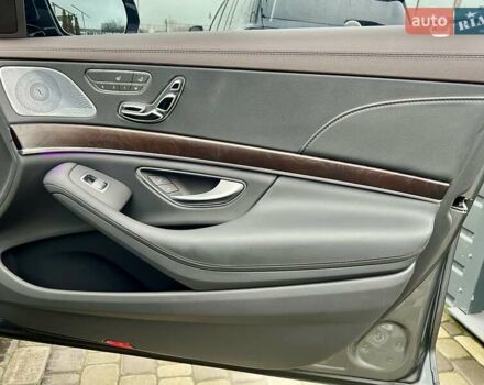 Сірий Мерседес С Клас, об'ємом двигуна 2.99 л та пробігом 151 тис. км за 41900 $, фото 45 на Automoto.ua