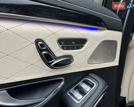 Серый Мерседес С Класс, объемом двигателя 3.98 л и пробегом 121 тыс. км за 48990 $, фото 24 на Automoto.ua