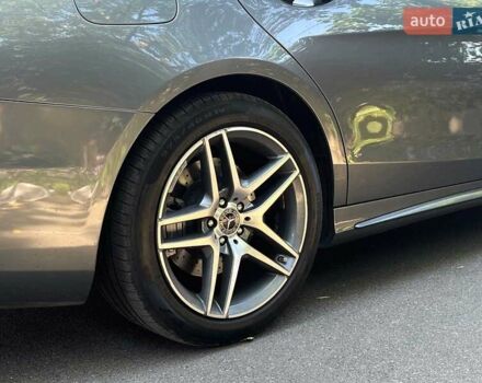 Серый Мерседес С Класс, объемом двигателя 4 л и пробегом 41 тыс. км за 55940 $, фото 14 на Automoto.ua