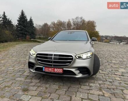 Серый Мерседес С Класс, объемом двигателя 4 л и пробегом 120 тыс. км за 105000 $, фото 2 на Automoto.ua