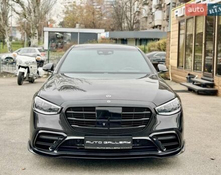 Сірий Мерседес С Клас, об'ємом двигуна 2.93 л та пробігом 63 тис. км за 112999 $, фото 1 на Automoto.ua