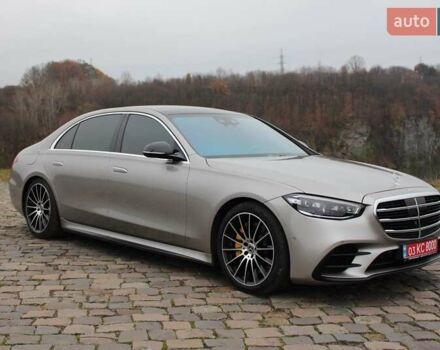 Серый Мерседес С Класс, объемом двигателя 4 л и пробегом 120 тыс. км за 105000 $, фото 13 на Automoto.ua