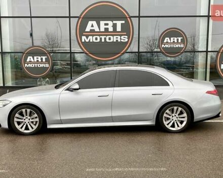 Серый Мерседес С Класс, объемом двигателя 3 л и пробегом 17 тыс. км за 185000 $, фото 12 на Automoto.ua