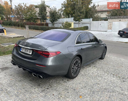 Серый Мерседес С Класс, объемом двигателя 3.98 л и пробегом 42 тыс. км за 95999 $, фото 6 на Automoto.ua