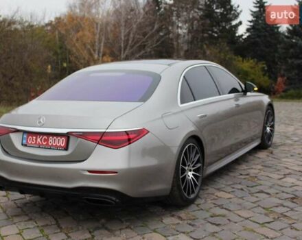 Серый Мерседес С Класс, объемом двигателя 4 л и пробегом 120 тыс. км за 105000 $, фото 20 на Automoto.ua