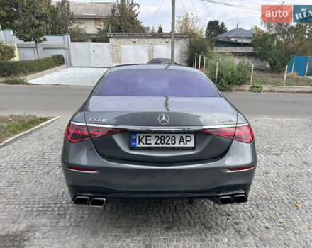 Серый Мерседес С Класс, объемом двигателя 3.98 л и пробегом 42 тыс. км за 95999 $, фото 7 на Automoto.ua