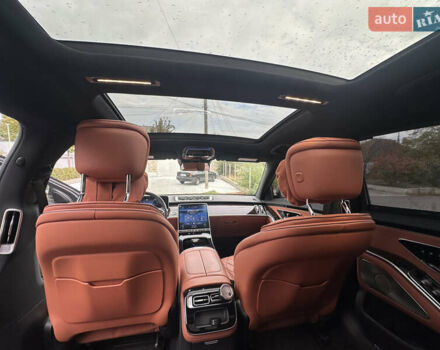 Серый Мерседес С Класс, объемом двигателя 3.98 л и пробегом 42 тыс. км за 95999 $, фото 2 на Automoto.ua