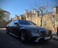 Серый Мерседес С Класс, объемом двигателя 4 л и пробегом 55 тыс. км за 87000 $, фото 1 на Automoto.ua