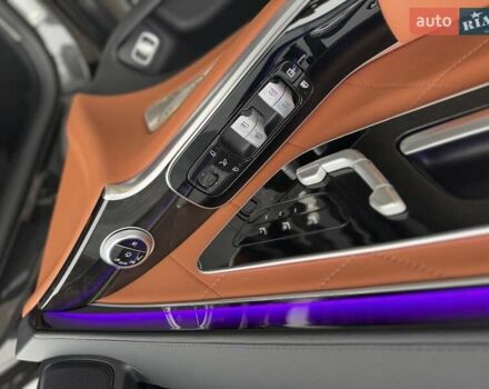 Серый Мерседес С Класс, объемом двигателя 4 л и пробегом 54 тыс. км за 115000 $, фото 23 на Automoto.ua