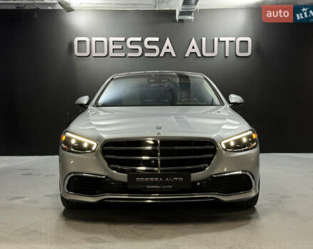 Серый Мерседес С Класс, объемом двигателя 3.98 л и пробегом 15 тыс. км за 120000 $, фото 1 на Automoto.ua