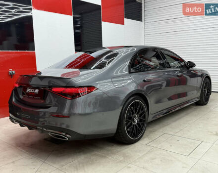 Серый Мерседес С Класс, объемом двигателя 3.98 л и пробегом 20 тыс. км за 120000 $, фото 2 на Automoto.ua