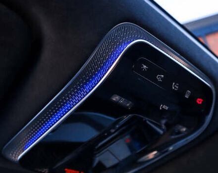 Серый Мерседес С Класс, объемом двигателя 3.98 л и пробегом 19 тыс. км за 315000 $, фото 17 на Automoto.ua