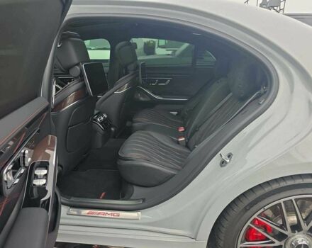 Сірий Мерседес С Клас, об'ємом двигуна 4 л та пробігом 2 тис. км за 179500 $, фото 8 на Automoto.ua