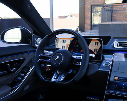 Серый Мерседес С Класс, объемом двигателя 3.98 л и пробегом 19 тыс. км за 315000 $, фото 14 на Automoto.ua