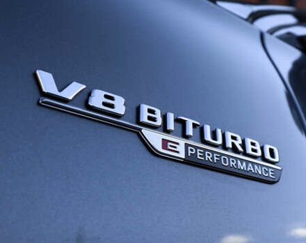 Серый Мерседес С Класс, объемом двигателя 3.98 л и пробегом 19 тыс. км за 315000 $, фото 33 на Automoto.ua