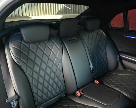 Серый Мерседес С Класс, объемом двигателя 4 л и пробегом 13 тыс. км за 40000 $, фото 12 на Automoto.ua