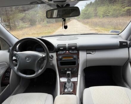 Серый Мерседес С Класс, объемом двигателя 1.8 л и пробегом 227 тыс. км за 4950 $, фото 10 на Automoto.ua