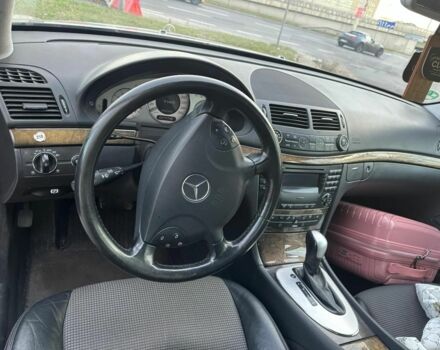 Сірий Мерседес С Клас, об'ємом двигуна 3 л та пробігом 289 тис. км за 3994 $, фото 2 на Automoto.ua