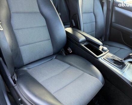 Серый Мерседес С Класс, объемом двигателя 2.2 л и пробегом 250 тыс. км за 9490 $, фото 17 на Automoto.ua