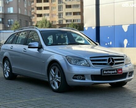 Серый Мерседес С Класс, объемом двигателя 2.2 л и пробегом 250 тыс. км за 9490 $, фото 2 на Automoto.ua
