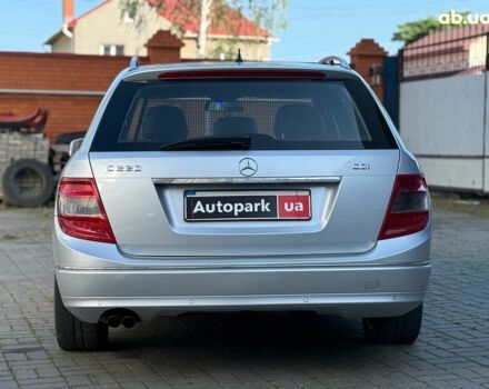 Серый Мерседес С Класс, объемом двигателя 2.2 л и пробегом 250 тыс. км за 9490 $, фото 6 на Automoto.ua