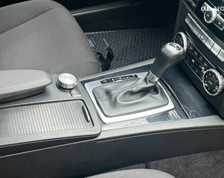 Серый Мерседес С Класс, объемом двигателя 2.2 л и пробегом 208 тыс. км за 12890 $, фото 17 на Automoto.ua