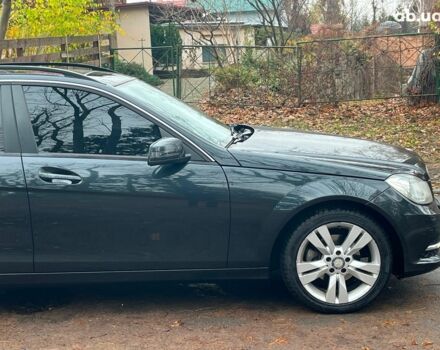 Серый Мерседес С Класс, объемом двигателя 2.2 л и пробегом 208 тыс. км за 12890 $, фото 13 на Automoto.ua