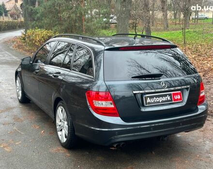 Серый Мерседес С Класс, объемом двигателя 2.2 л и пробегом 208 тыс. км за 12890 $, фото 7 на Automoto.ua
