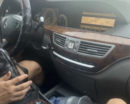 Сірий Мерседес С Клас, об'ємом двигуна 0 л та пробігом 380 тис. км за 6400 $, фото 5 на Automoto.ua