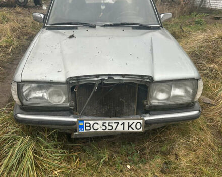 Сірий Мерседес С Клас, об'ємом двигуна 1.97 л та пробігом 300 тис. км за 750 $, фото 1 на Automoto.ua