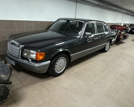 Серый Мерседес С Класс, объемом двигателя 5.55 л и пробегом 129 тыс. км за 43000 $, фото 1 на Automoto.ua